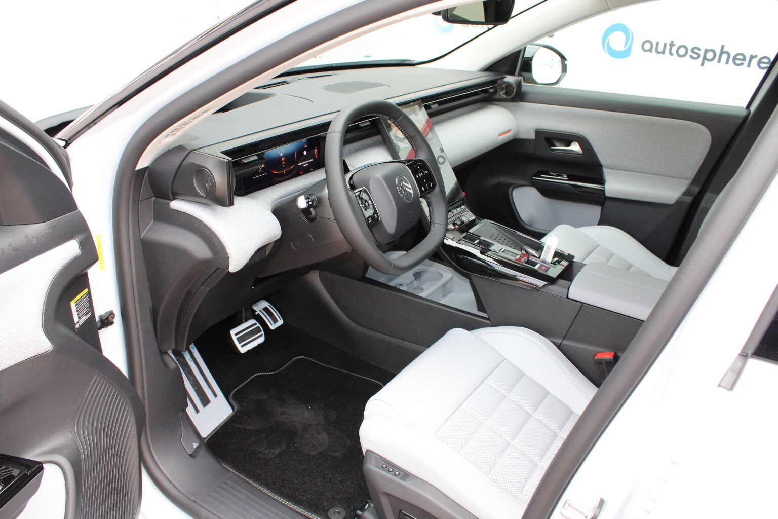 Citroën C5 Aircross MAX Hybrid 145 ë-DCT6 - Image 15