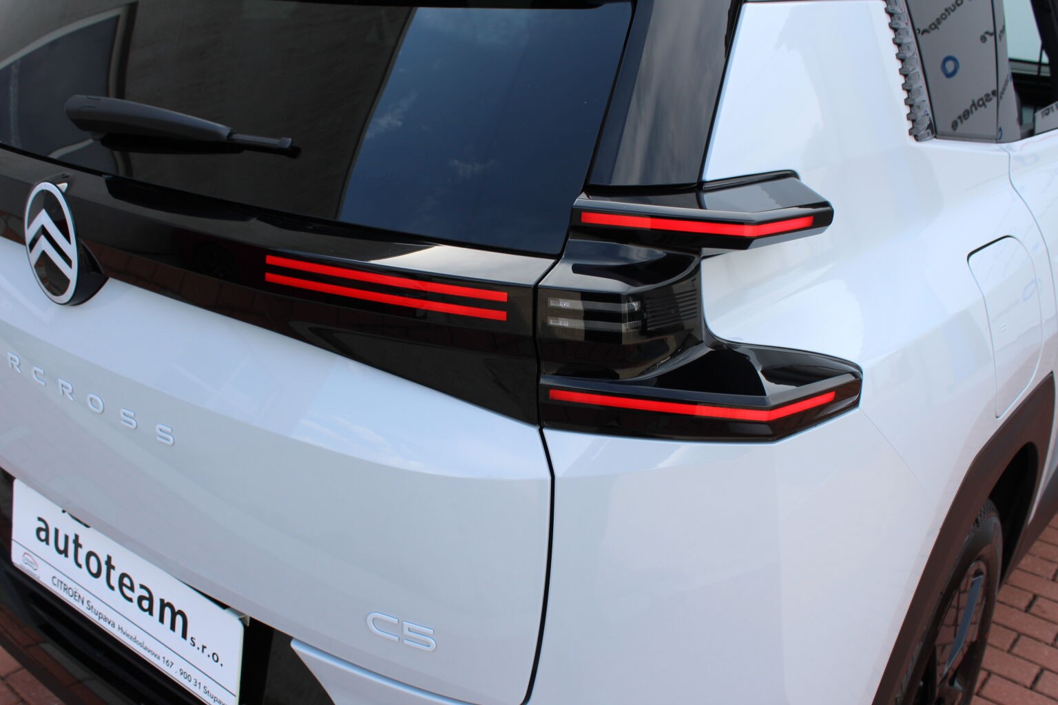 Citroën C5 Aircross MAX Hybrid 145 ë-DCT6 - Image 8