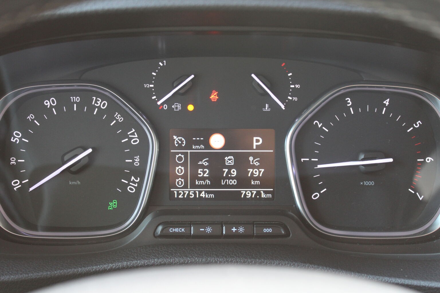Citroën SpaceTourer L2 2,0 BlueHDi 180k EAT8 - Image 2