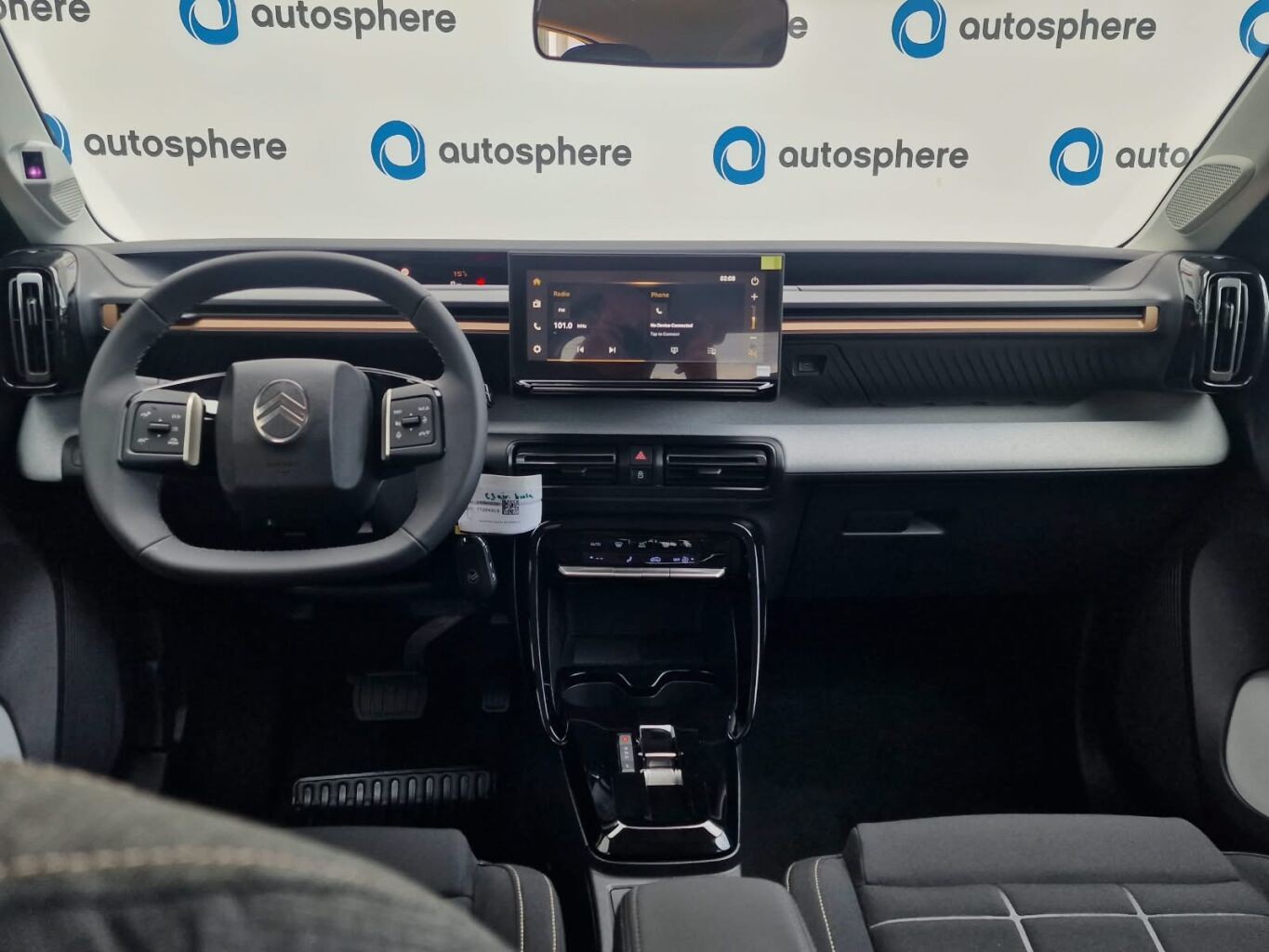 Citroën C3 Aircross PLUS Hybrid 145 ë-DCT6 - Image 7