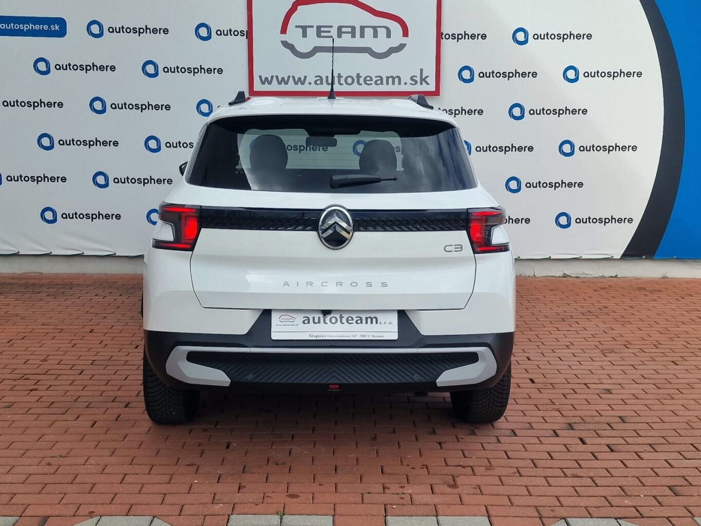 Citroën C3 Aircross PLUS Hybrid 145 ë-DCT6 - Image 4