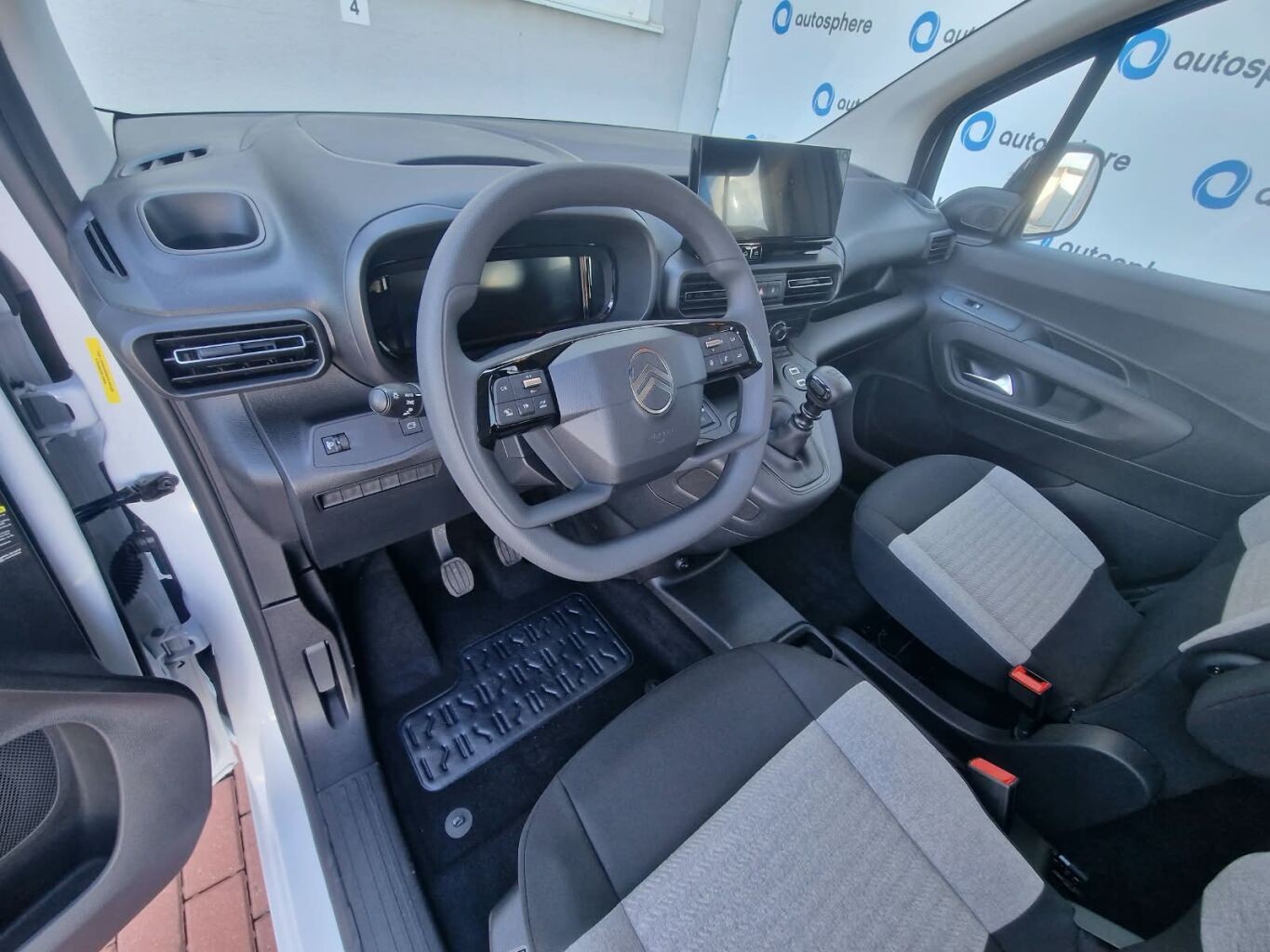 Citroën Berlingo PLUS XL BlueHDi 100 S&S BVM6 (M1) - Image 8