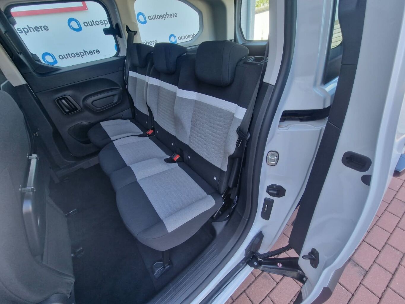Citroën Berlingo PLUS XL BlueHDi 100 S&S BVM6 (M1) - Image 11